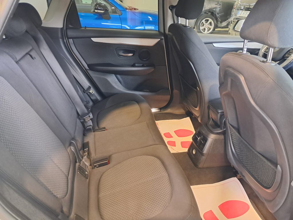 BMW Serie 2 216d Active Tourer (F45)