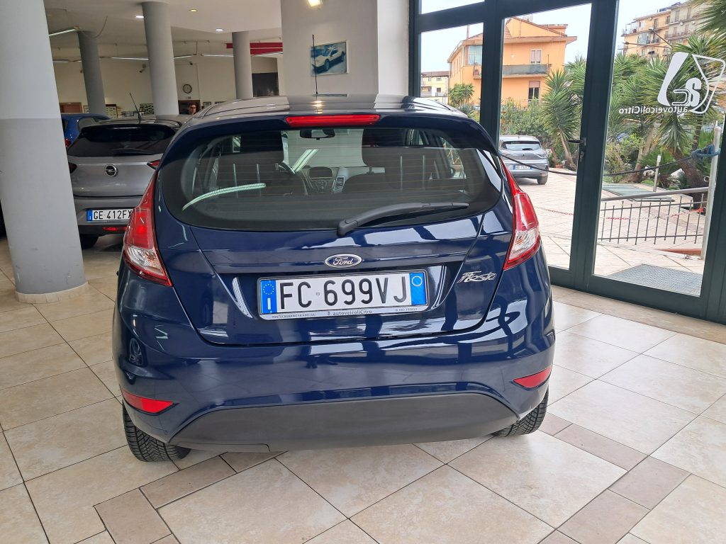 FORD FIESTA 1.4 GPL CASA MADRE TITANIUM(ADATTA NEOPATENTATI)