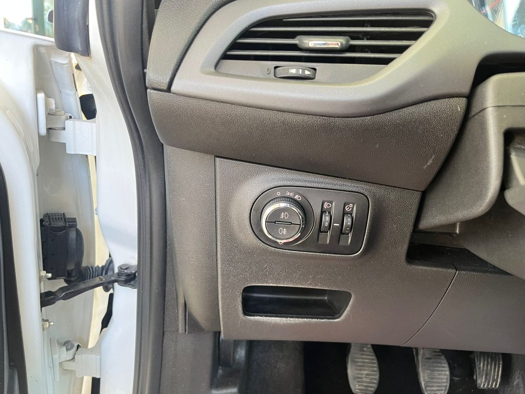 OPEL CORSA 1.3 MJT CDTI ADVANCE(MOTORE REVISIONATO KM O/12 MESI DI GARANZIA)