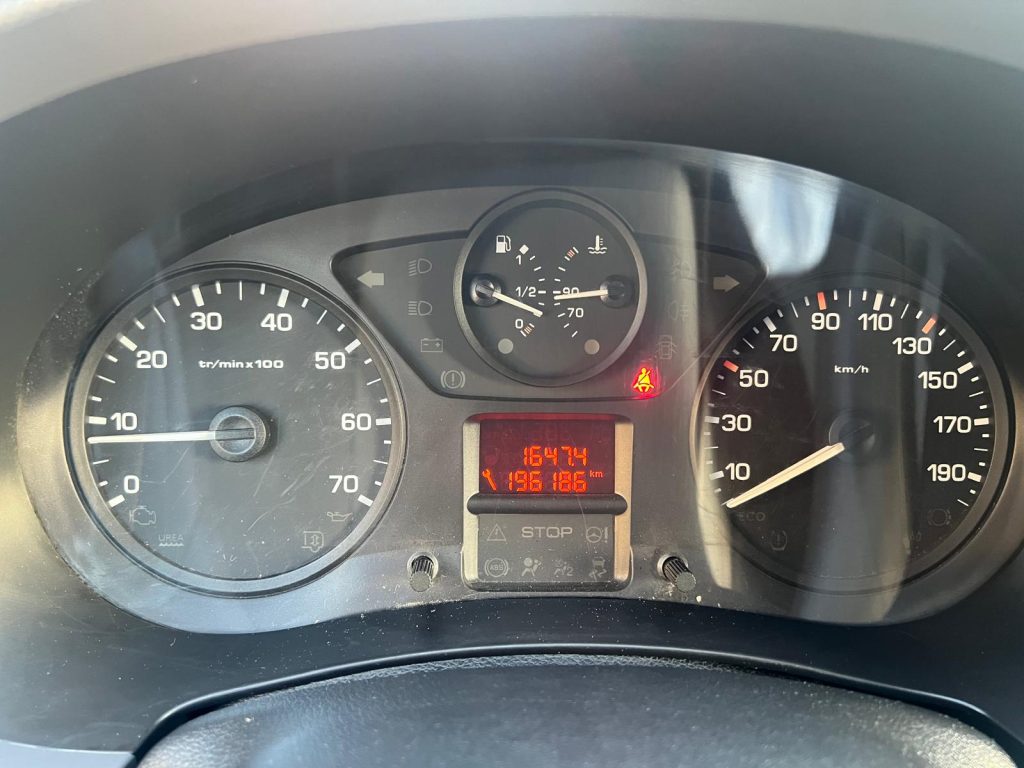 PEUGEOT PARTNER 1.6 HDI 100CV 3 POSTI IN CABINA