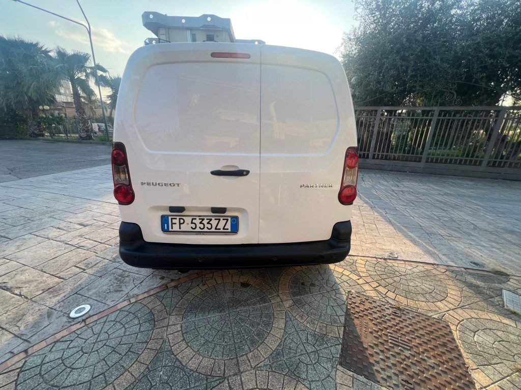 PEUGEOT PARTNER 1.6 HDI 100CV 3 POSTI IN CABINA