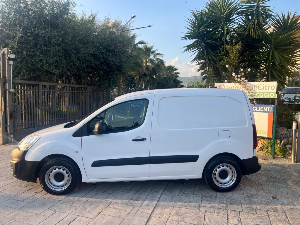 PEUGEOT PARTNER 1.6 HDI 100CV 3 POSTI IN CABINA