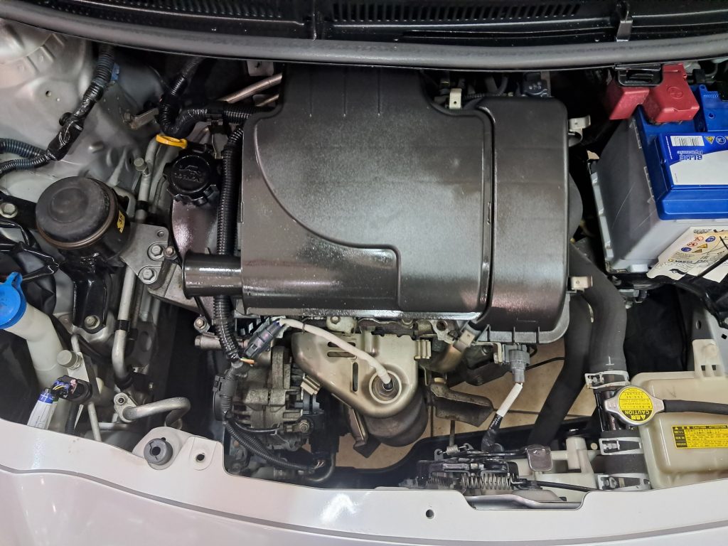 TOYOTA YARIS 1.0 5 PORTE SOL