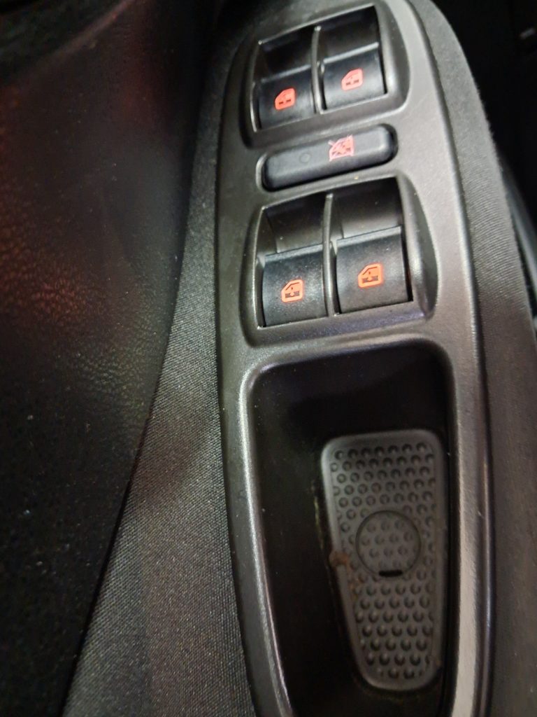 FIAT 500L1.4 T-JET(GPL CASA MADRE) B-COLOR