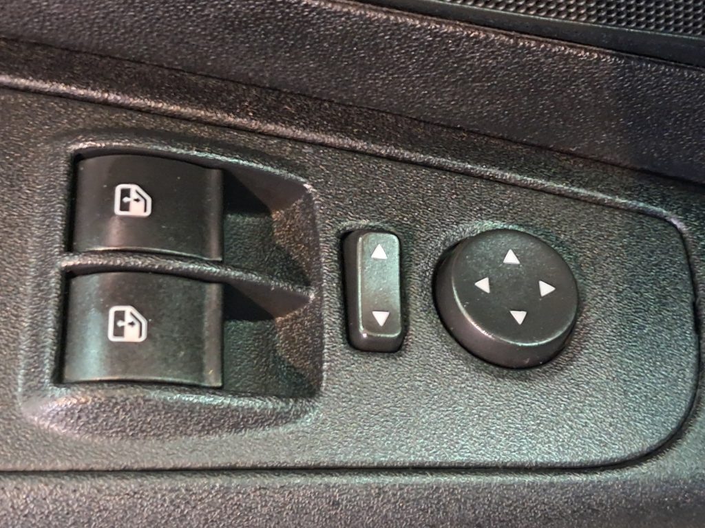 FIAT GRANDE PUNTO 1.2 GPL(Motore revisionato Km 0/Kit Frizione Nuovo))
