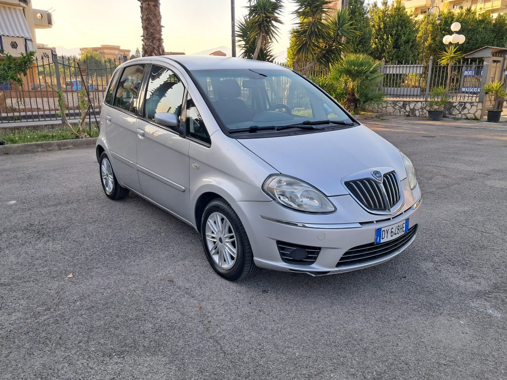 LANCIA MUSA 1.3 MJT ORO PLUS
