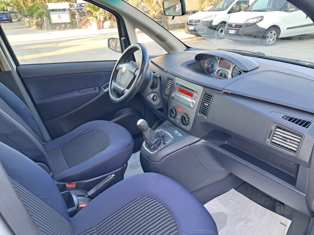 LANCIA MUSA 1.3 MJT ORO PLUS