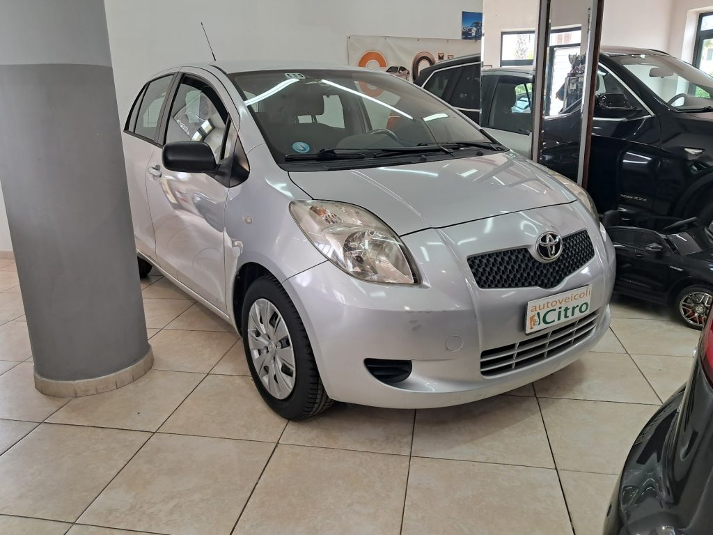 TOYOTA YARIS 1.0 5 PORTE SOL