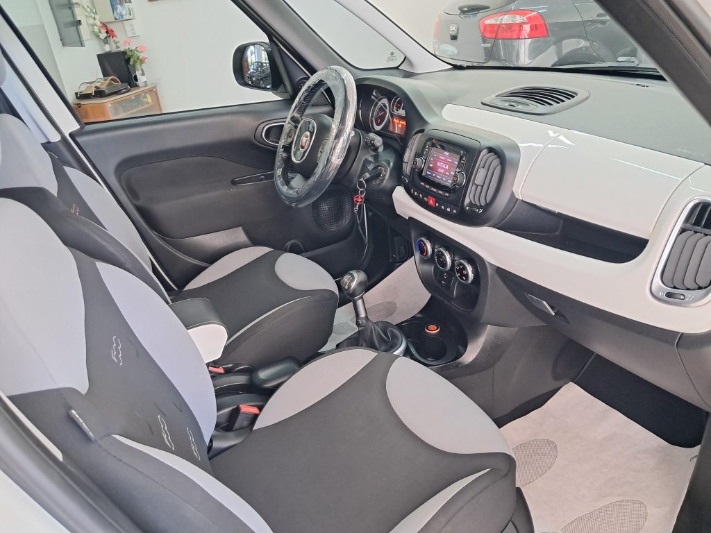 FIAT 500 L 1.3 MJT LOUNGE B-COLOR(MOTORE REVISIONATO KM 0)