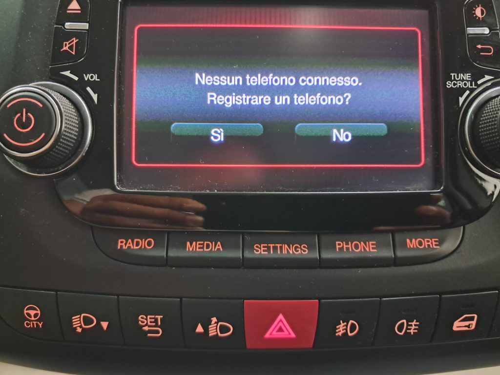 FIAT 500 L 1.3 MJT LOUNGE B-COLOR(MOTORE REVISIONATO KM 0)