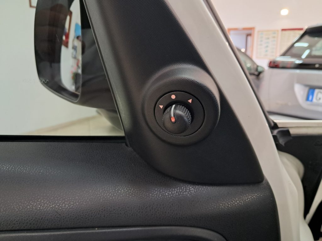 FIAT 500 L 1.3 MJT LOUNGE B-COLOR(MOTORE REVISIONATO KM 0)