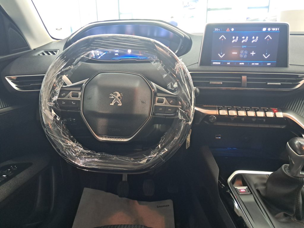 PEUGEOT 3008 1.5 HDI BUSINESS