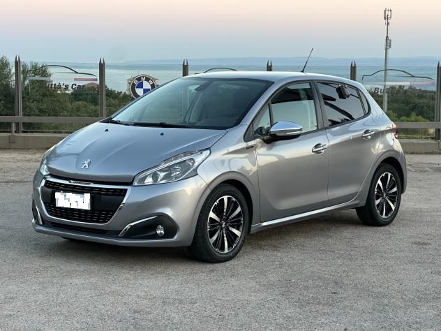 PEUGEOT 208 ALLURE 1.2 BENZ. OK NEOPATENTATI