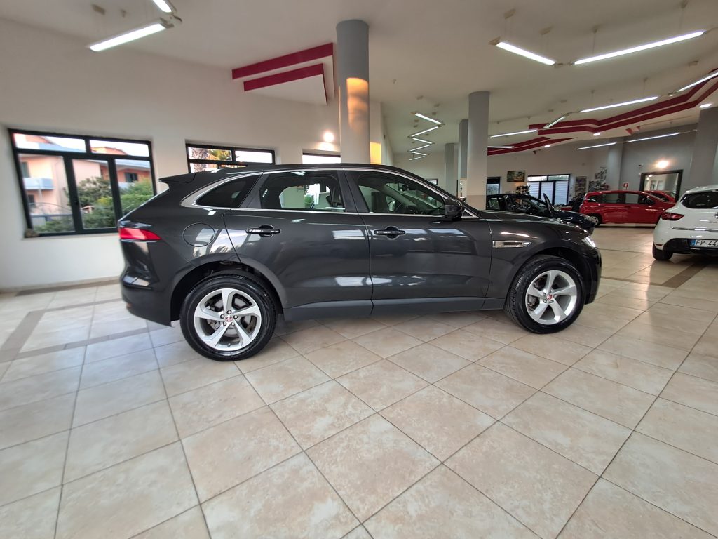 JAGUAR F-PACE PRESTIGE