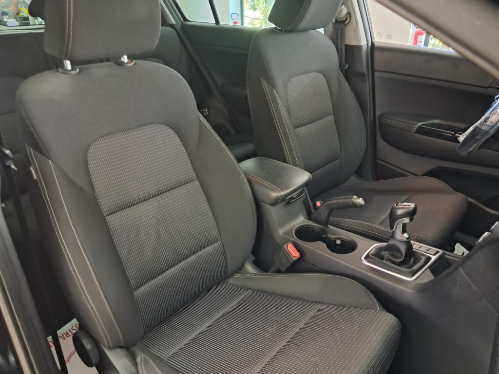 Kia sportage 1.6 Crdi diesel HYBRID