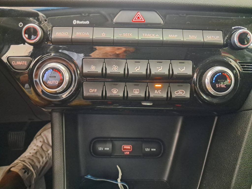 Kia sportage 1.6 Crdi diesel HYBRID