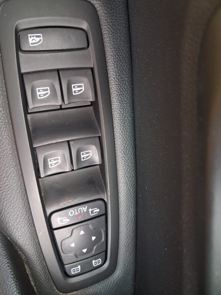 RENAULT KADJAR 1.5 DCI BLACK EDIT.(AUTOCARRO N1 5 POSTI)