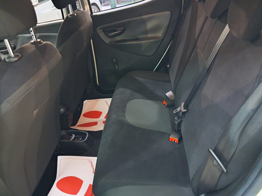 Lancia Ypsilon 1.2 5P Elefantino Blu - Neopatentati