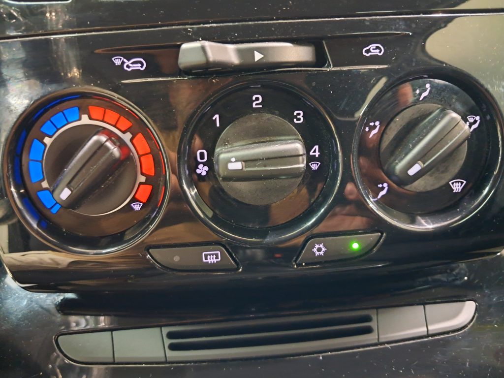 Lancia Ypsilon 1.2 5P Elefantino Blu - Neopatentati