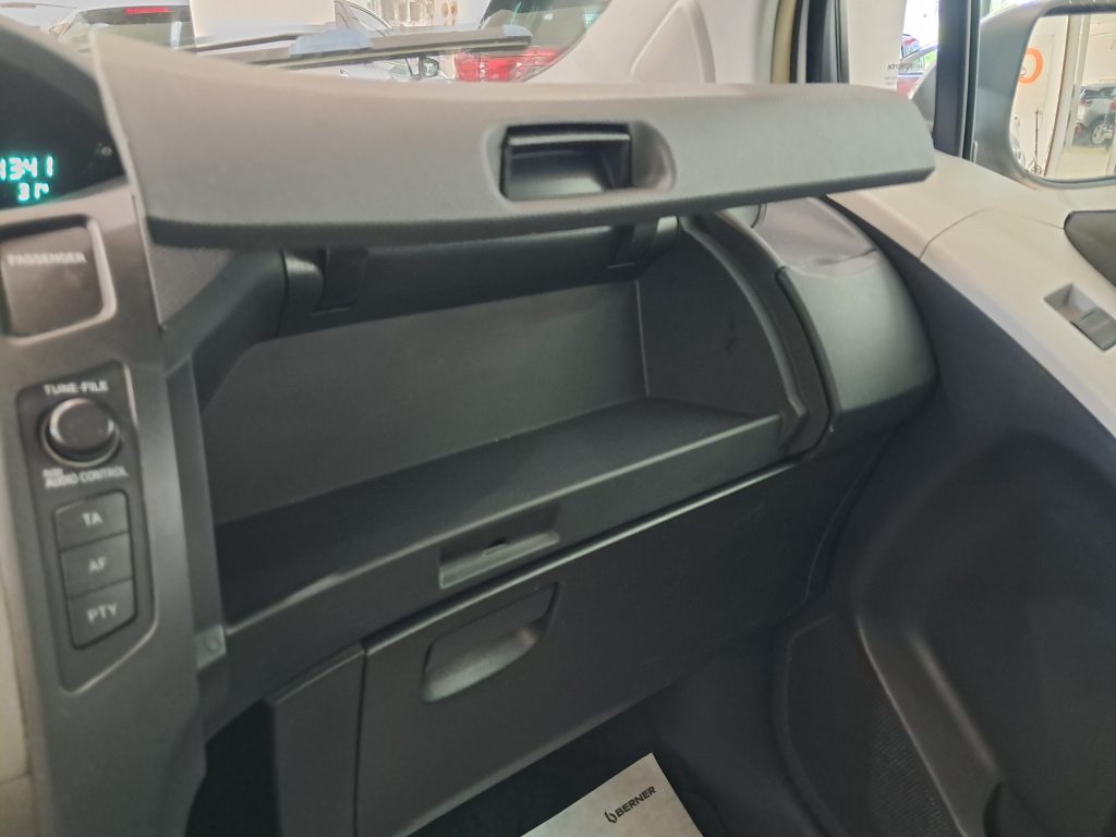 TOYOTA YARIS SOL 1.0 GPL(CASA MADRE)