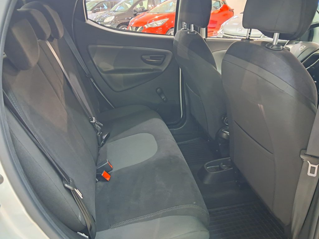 Lancia Ypsilon 1.2 Benz/Gpl