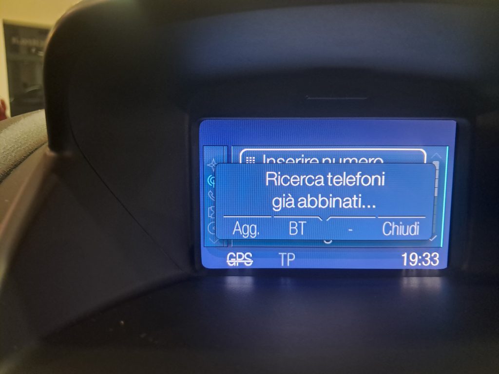 FORD FIESTA TITANIUM 1.4 GPL CASA MADRE(ADATTA NEOPATENTATI)