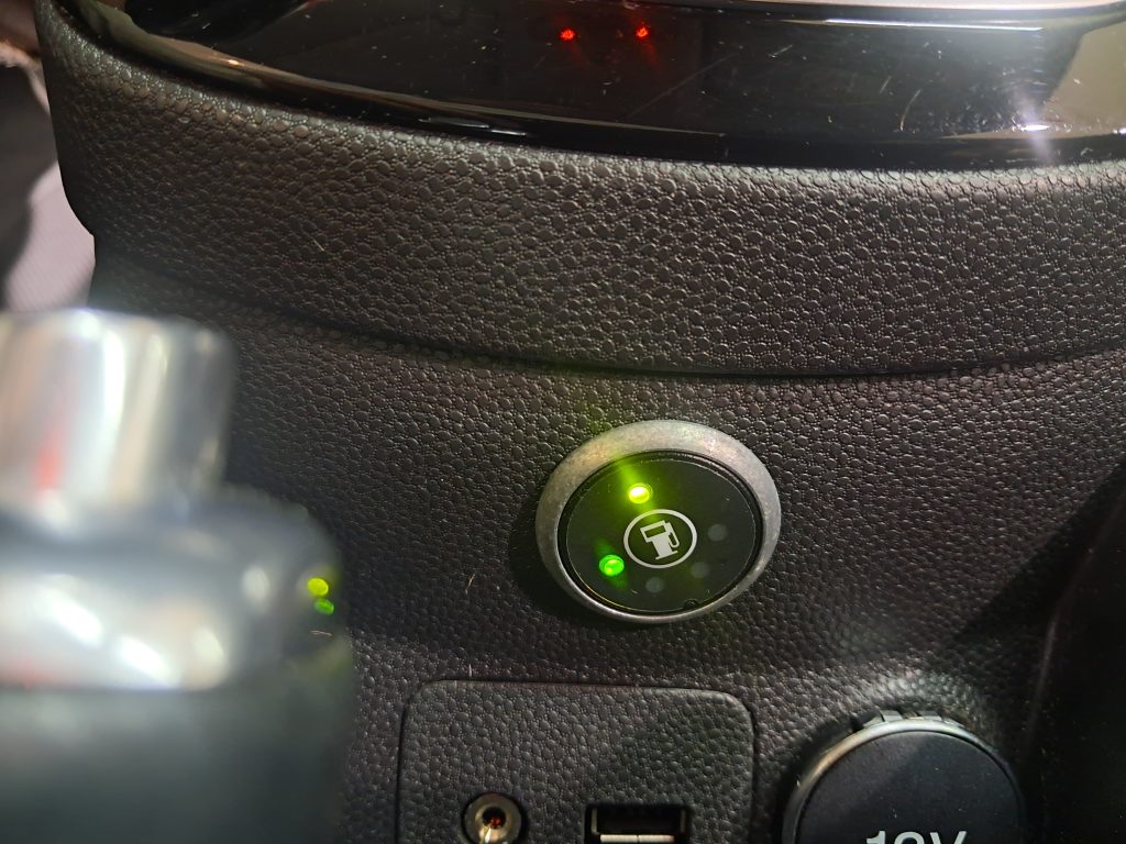 FORD FIESTA TITANIUM 1.4 GPL CASA MADRE(ADATTA NEOPATENTATI)