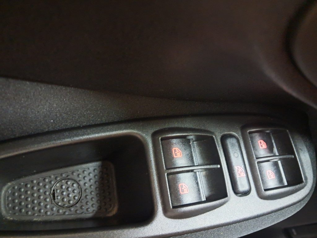 FIAT 500L LOUNGE 1.4 T-JET GPL(CASA MADRE) B-COLOR
