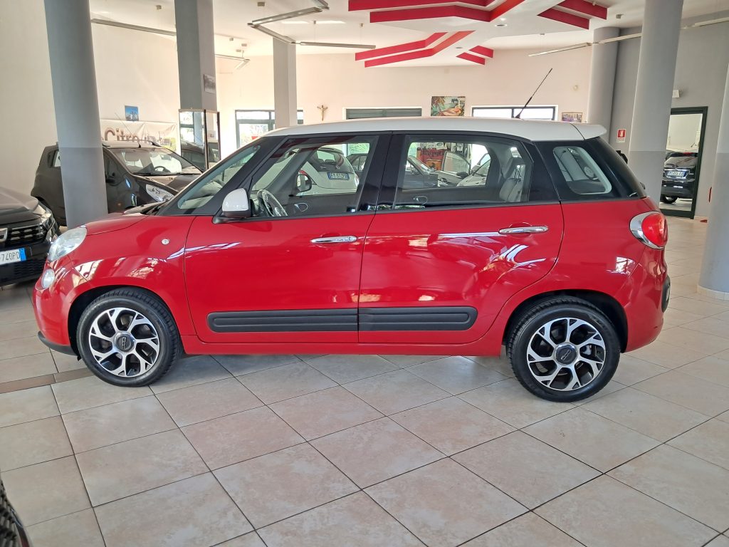 FIAT 500L LOUNGE 1.4 T-JET GPL(CASA MADRE) B-COLOR