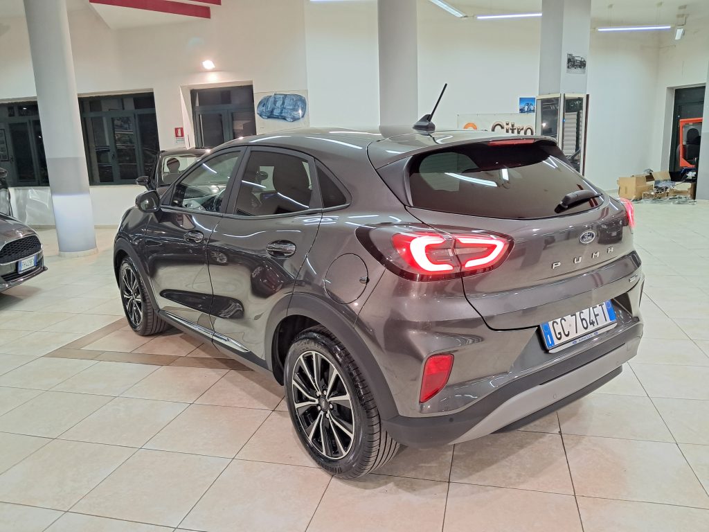 FORD PUMA MILD HYBRID TITANIUM