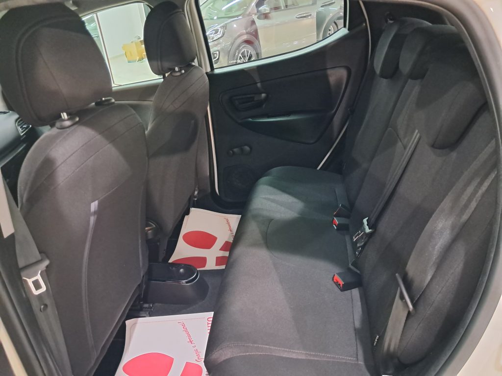 LANCIA YPSILON ECOCHIC 1.2 GPL CASA MADRE