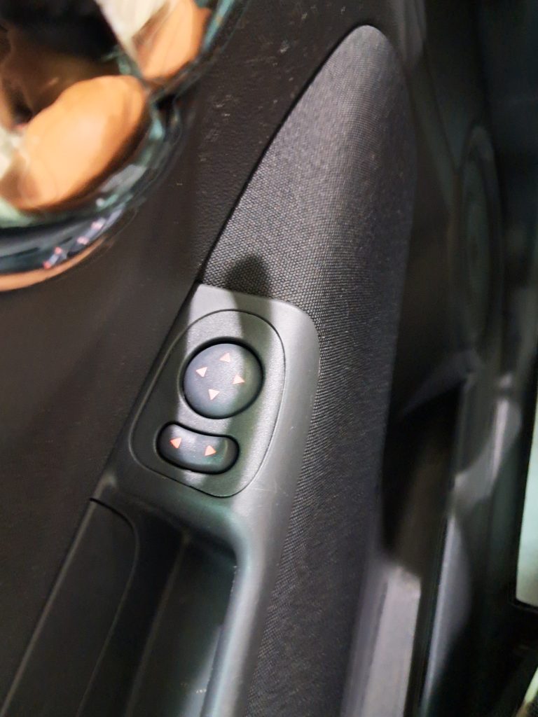 FIAT 500 LOUNGE 1.2 GPL CASA MADRE (ADATTA NEOPATENATI)