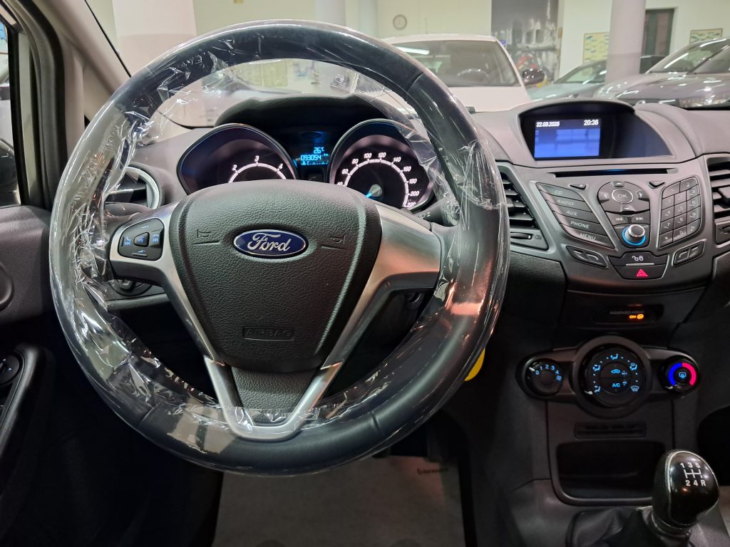 FORD FIESTA TITANIUM 1.5 TDCI