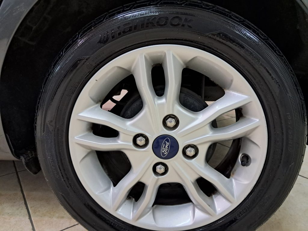 FORD FIESTA TITANIUM 1.5 TDCI