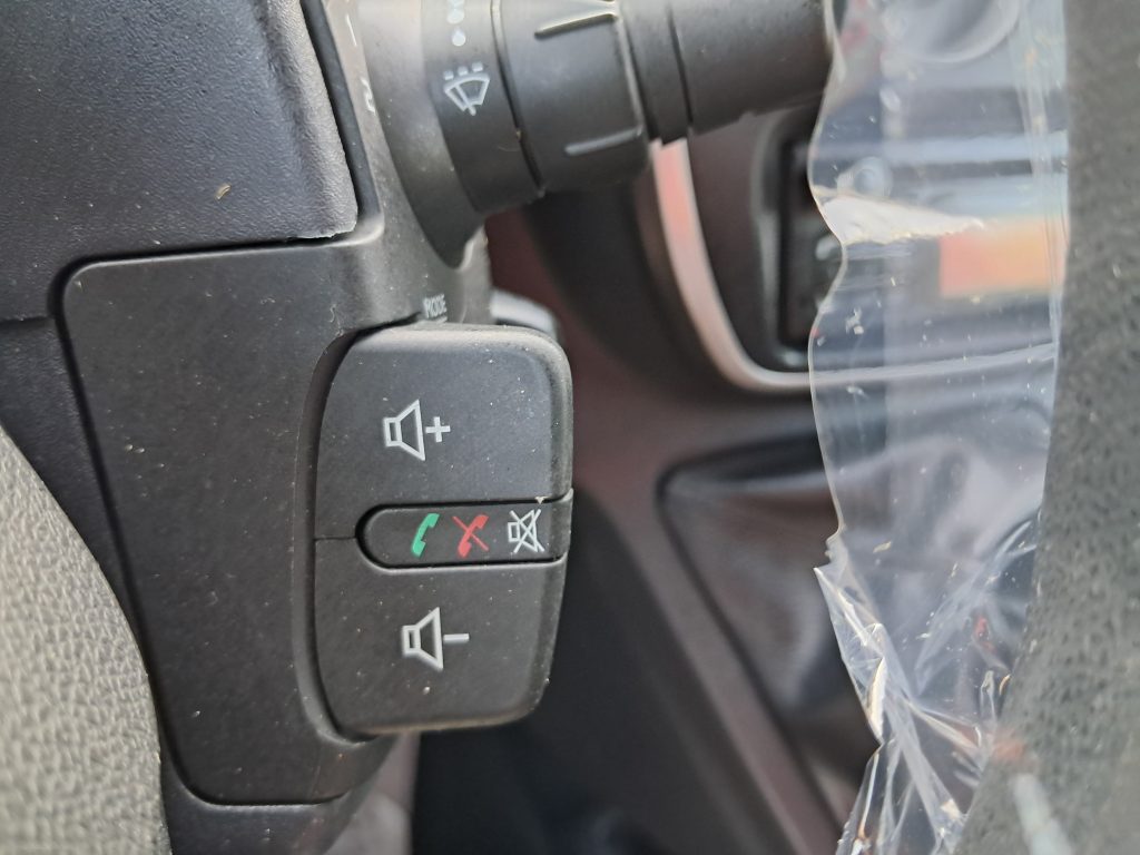 RENAULT KANGO MAXI 1.5 DCI 3 POSTI IN CABINA(NEOPATENTATI)