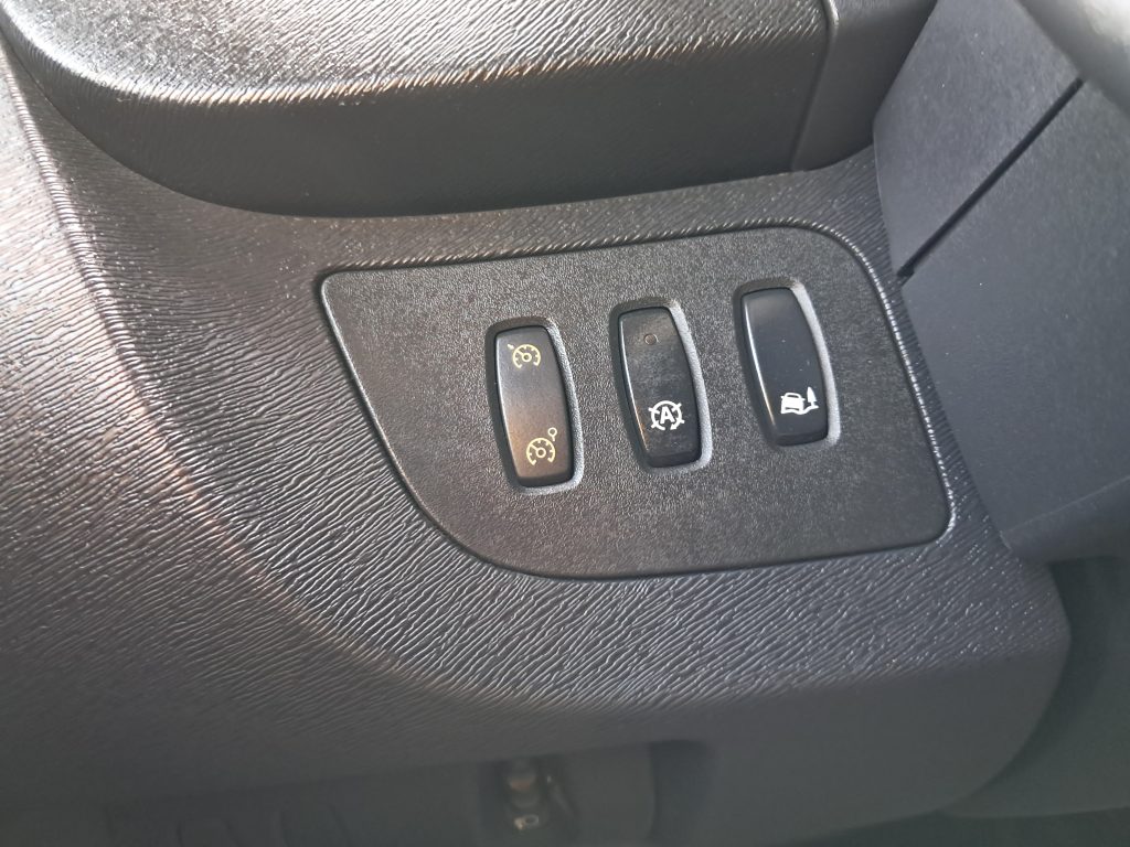 RENAULT KANGO MAXI 1.5 DCI 3 POSTI IN CABINA(NEOPATENTATI)