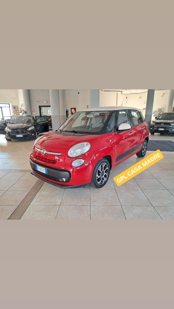 FIAT 500L LOUNGE 1.4 T-JET GPL(CASA MADRE) B-COLOR