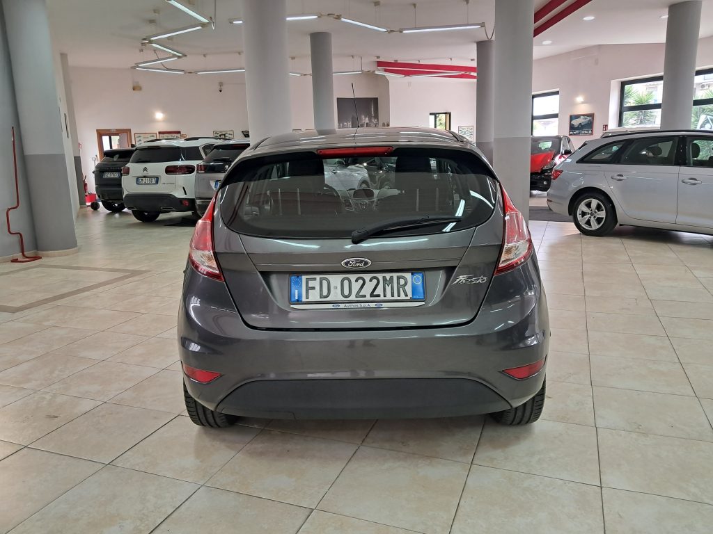FORD FIESTA 1.2 BENZINA