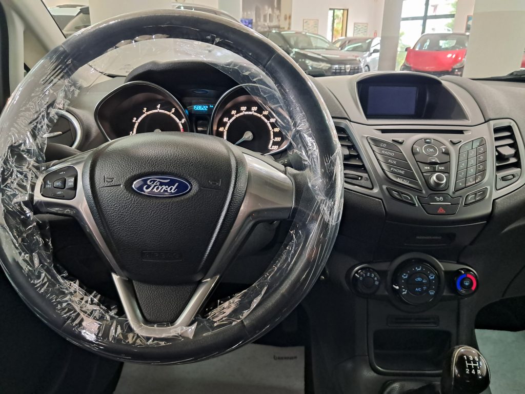 FORD FIESTA 1.2 BENZINA