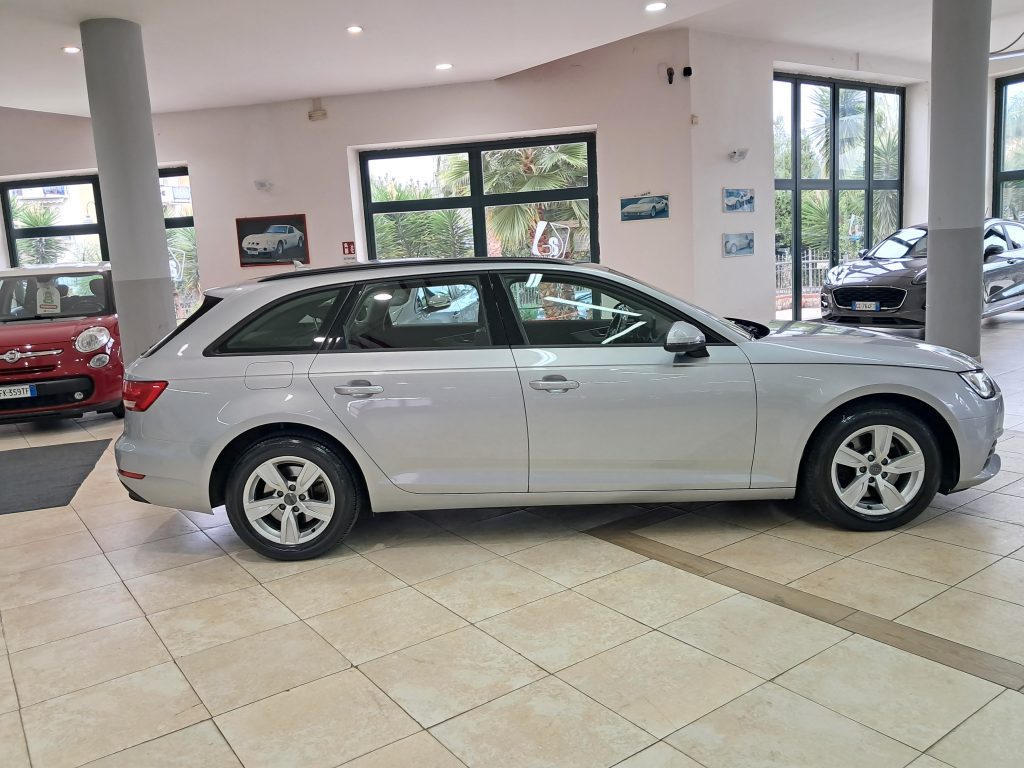 AUDI A4 2.0 TDI SW BUSINESS SPORT