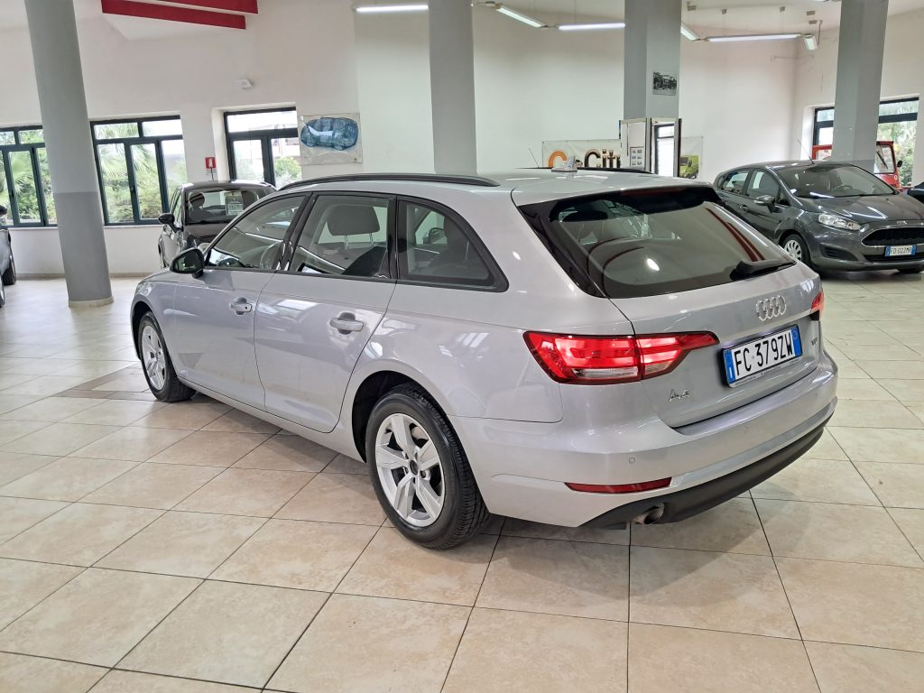 AUDI A4 2.0 TDI SW BUSINESS SPORT