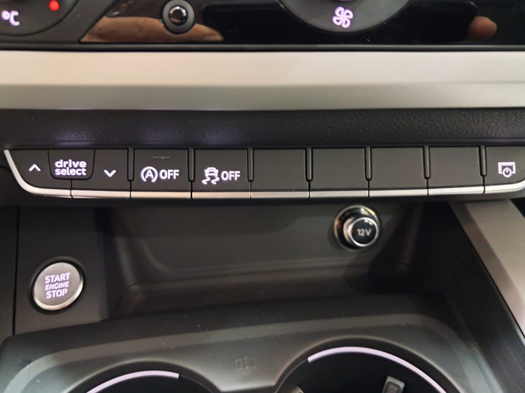 AUDI A4 2.0 TDI SW BUSINESS SPORT