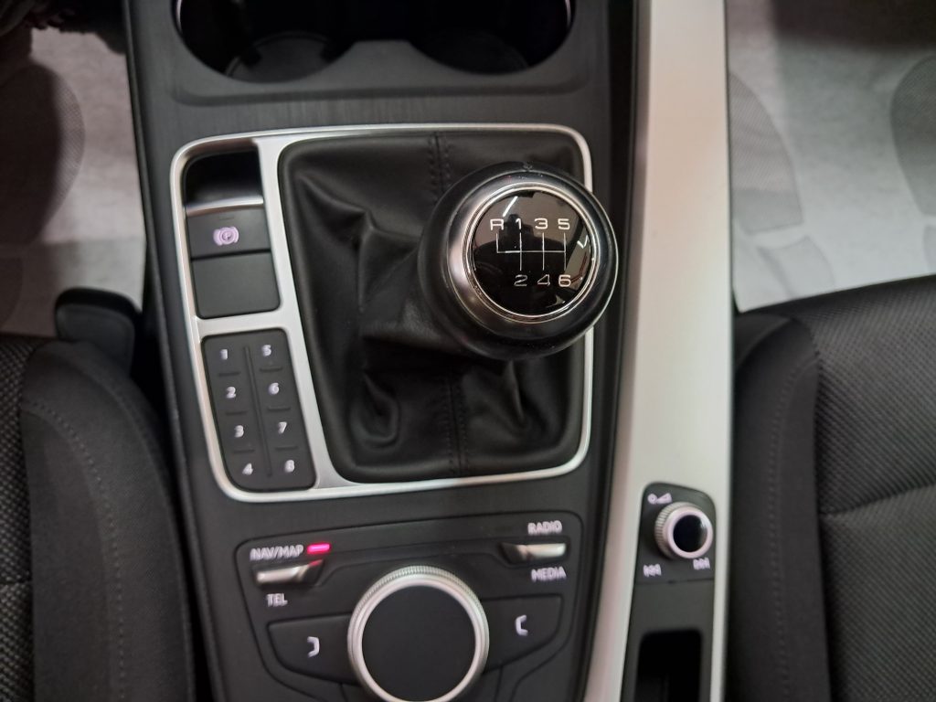 AUDI A4 2.0 TDI SW BUSINESS SPORT