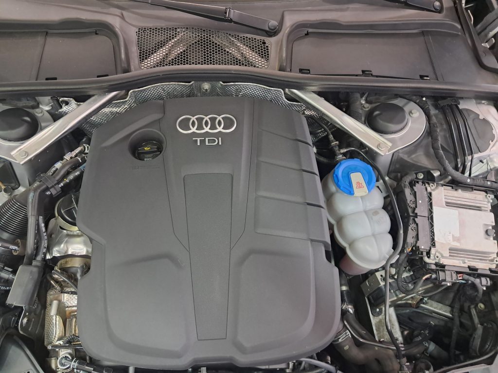 AUDI A4 2.0 TDI SW BUSINESS SPORT