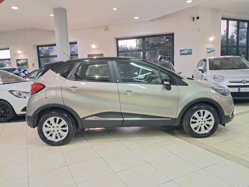 RENAULT CAPTUR R-LINK 1.5 DCI AUTOMATICA