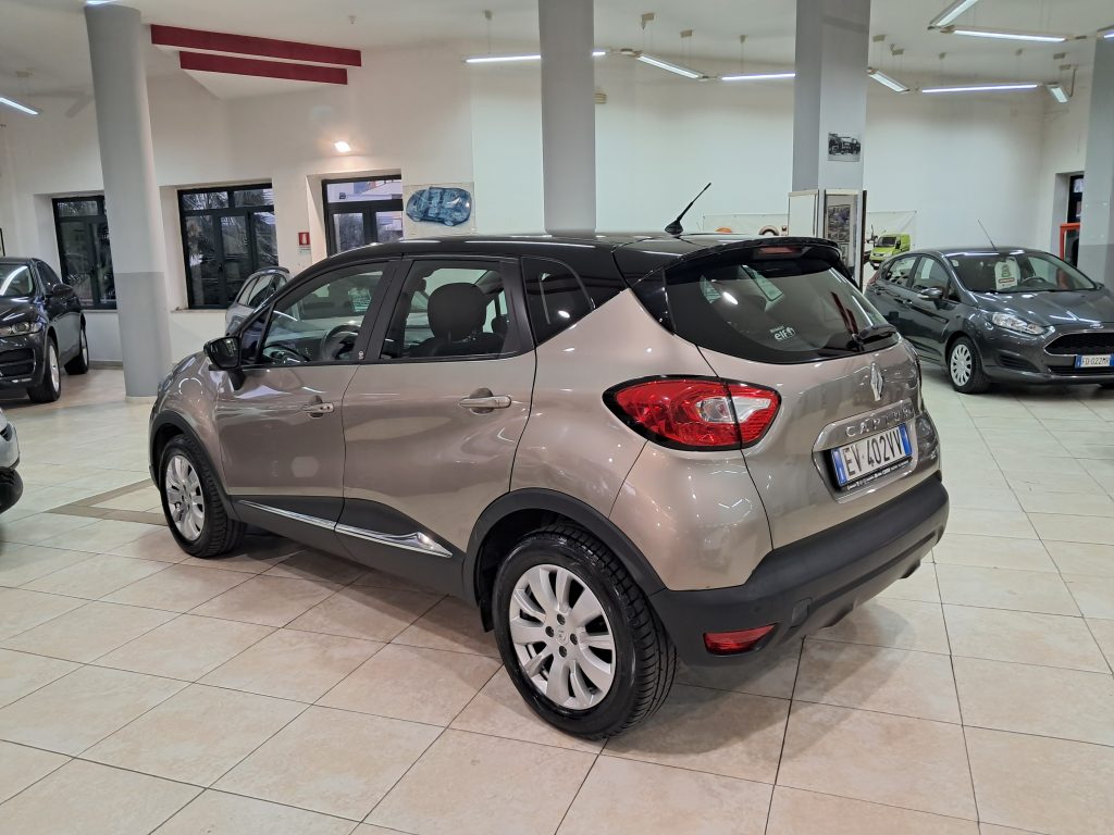 RENAULT CAPTUR R-LINK 1.5 DCI AUTOMATICA