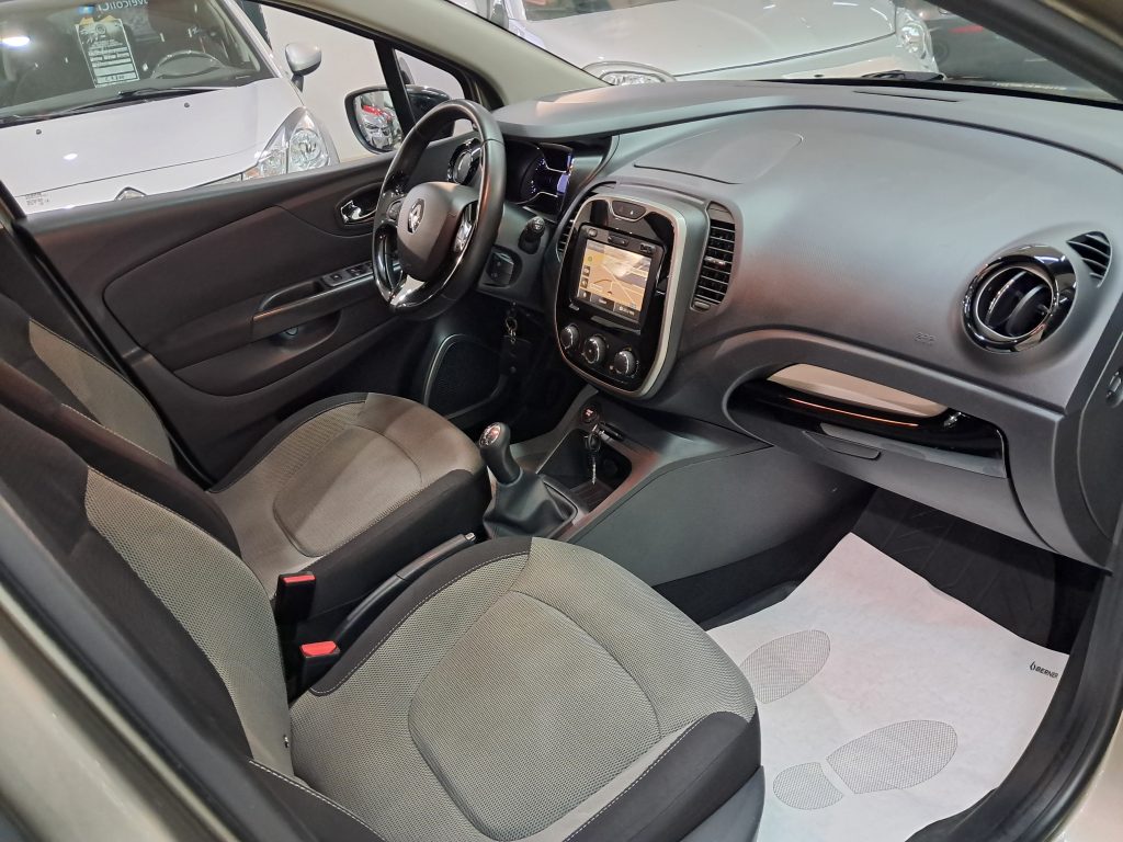 RENAULT CAPTUR R-LINK 1.5 DCI AUTOMATICA