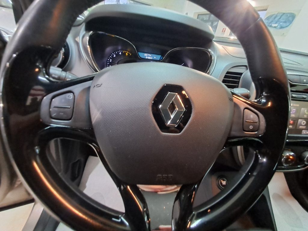 RENAULT CAPTUR R-LINK 1.5 DCI AUTOMATICA