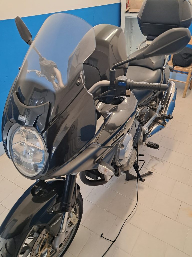 APRILIA  MANA 850