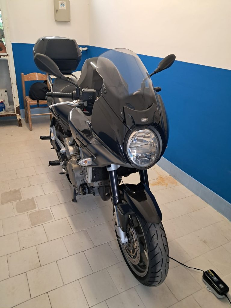 APRILIA  MANA 850